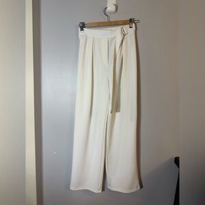 H&M Cream Wide Leg Trousers w/ Gold Ring Belt – Size XS